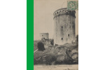 Chteau de Coucy (Aisne). - Le Donjon et Entre du Muse
