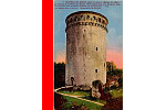 7 Chteau de Coucy. Le Donjon et la Porte du Muse.