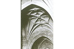 EGLISE de COUCY le Chteau (02) Cl de Voute