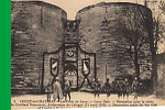 2 COUCY-le-Chteau - La Porte de Laon.- The Laon Gate - Dcoration pour la visite du Cardinal HarMTann, archevque de Cologne (11 avril 1916).- Laon gate - Decoration made for the visit of Cardinal hartmann,archbishop of Cologne (11 april 1916)
