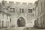 9 COUCY-LE-Chteau. La Porte de Laon (Ct intrieur).