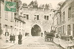 COUCY-LE-Chteau - Porte de Laon (vue extrieure)