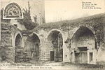 62.COUCY-le-Chteau (Aisne).- Entre du Chteau - Faade intrieure et emplacement des anciens Corps de Garde (+devise)
