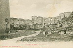 COUCY-le-Chteau Cour intrieure