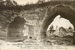 514 LES RUINES DE LA GRANDE GUERRE.- Coucy-le-Chteau, ct sud - Le Chteau pris d'une vote de l'ancienne Salle des Gardes.- Grat War Ruins.- Coucy-le-Chteau.- South Side.- The Castle.- L.L.