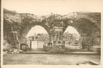 LL 74 COUCY-le-Chteau - Les Vestiges du Donjon (pris d'une vote aprs guerre)