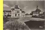 211. COUCY-le-Chteau (Aisne) - L'Hospice.